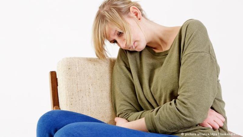 طرق طبيعية للتخلص من انتفاخ البطن المزعج